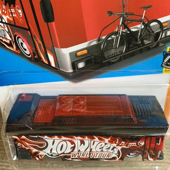 Hot Wheels Aint Fare Transit Bus Treasure Hunt 2024 HTF16 New Hotwheels Mattel - Picture 3 of 7